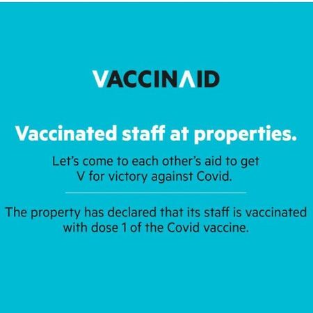 Vaccinated Staff - Oyo Flagship 2131 Hotel Binong Tangerang Exterior photo